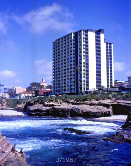 k14 color photo: Portrait view of La Jolla cove  and 939 Coast Blvd - Embedded text: 3/1967